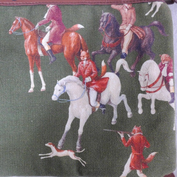 Henry Cotton’s Limited Edition Fox Hunt Canvas Pouch (Flawed) - Picture 7 of 16